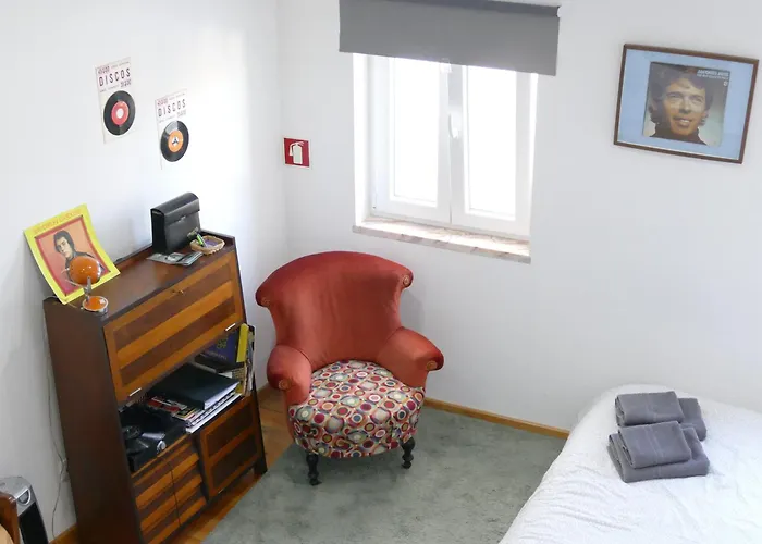 Vintage Flat In Graca *